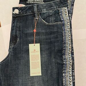 Laurie Felt Brand New classic girlfriend with stripe embellishment ankle cut